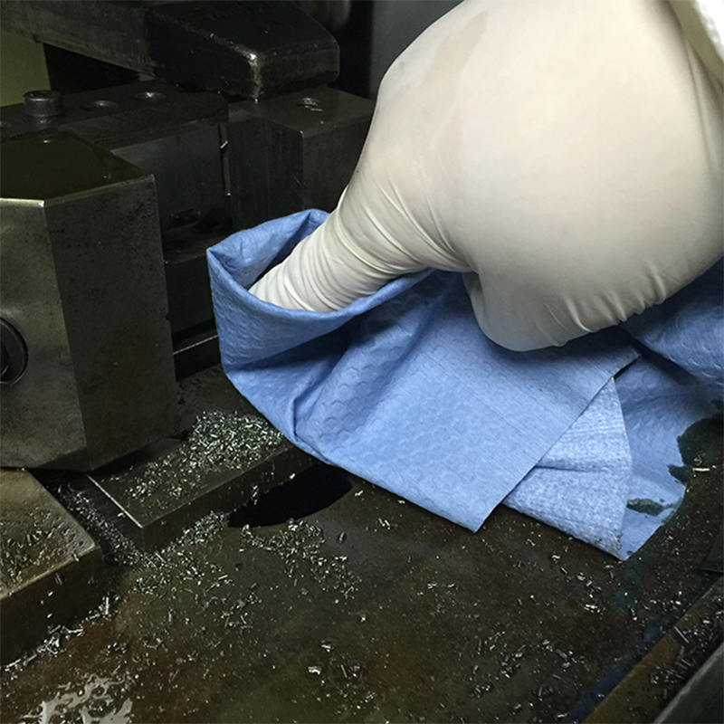 Ipari jumbo törlőkendő tekercs